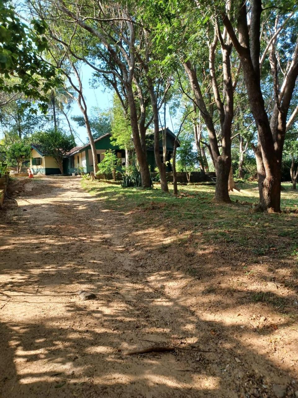 Udawalawe Wildlife & Nature Protection Bungalow Luaran gambar